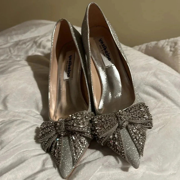 Silver Women's Stiletto Silver Heels NEW - Picture 2 of 6